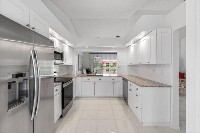 14323 Via Royale 2, Delray Beach, FL 33446