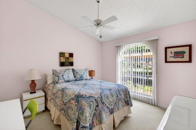 14323 Via Royale 2, Delray Beach, FL 33446