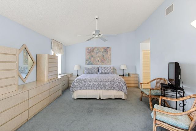 14323 Via Royale 2, Delray Beach, FL 33446