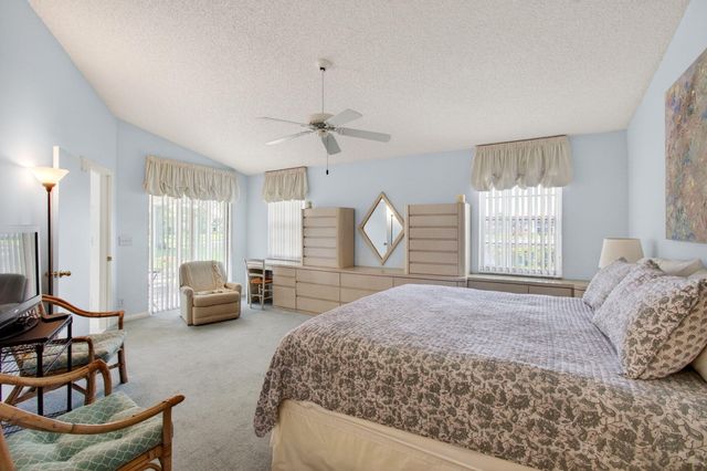 14323 Via Royale 2, Delray Beach, FL 33446