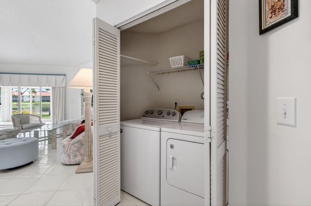 14323 Via Royale 2, Delray Beach, FL 33446