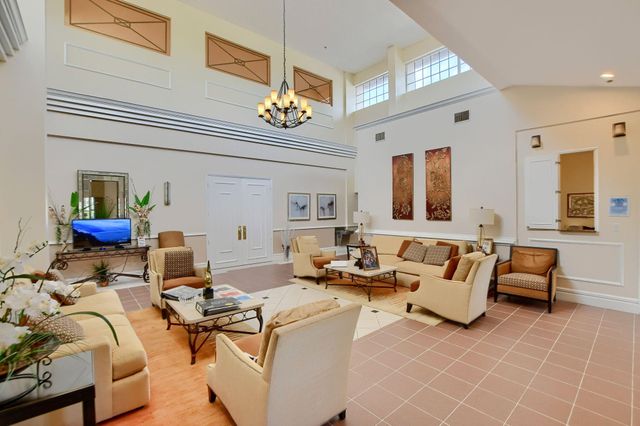14323 Via Royale 2, Delray Beach, FL 33446