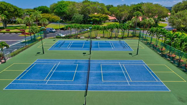 14323 Via Royale 2, Delray Beach, FL 33446