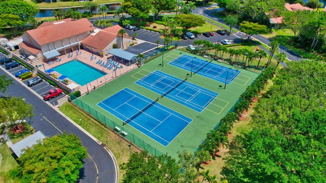 14323 Via Royale 2, Delray Beach, FL 33446