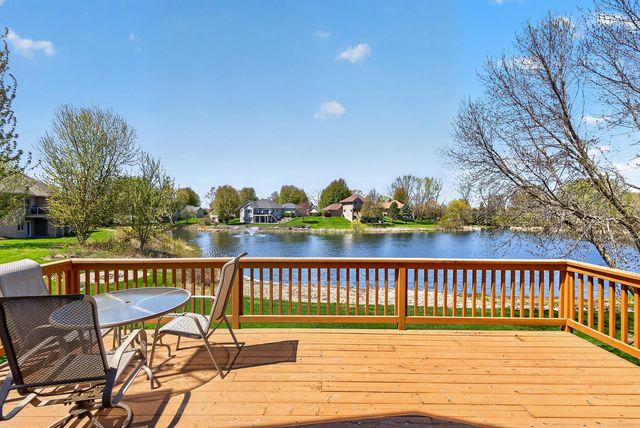 1135 S Trappers Crossing, Lino Lakes, MN 55038