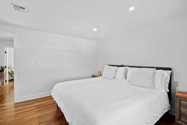 9 Park Street, Shrewsbury, MA 01545