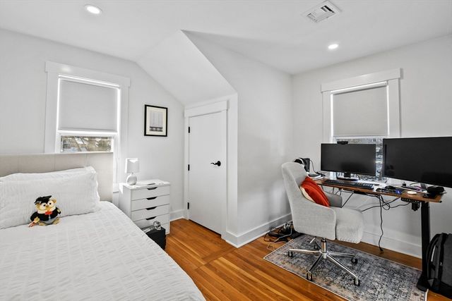 9 Park Street, Shrewsbury, MA 01545