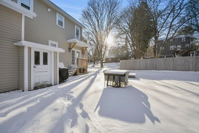 9 Park Street, Shrewsbury, MA 01545