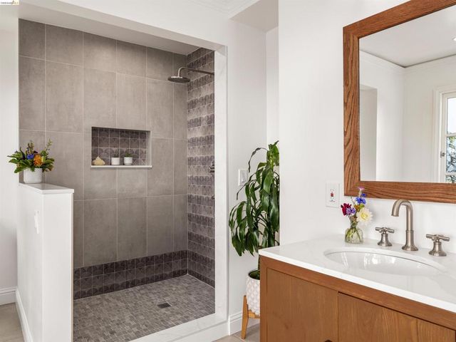 190 Stonewall Road, Berkeley, CA 94705