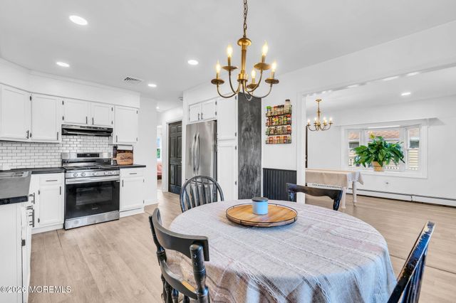 504 Holly Boulevard, Bayville, NJ 08721
