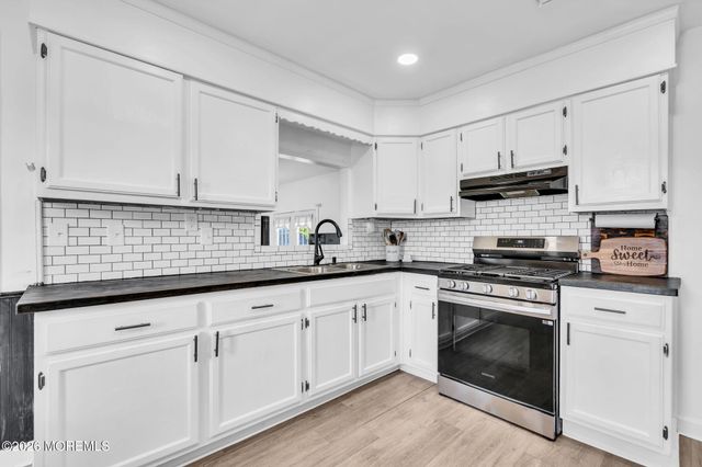 504 Holly Boulevard, Bayville, NJ 08721