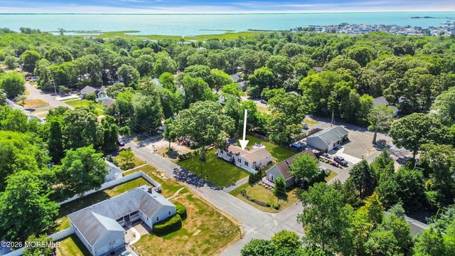 504 Holly Boulevard, Bayville, NJ 08721