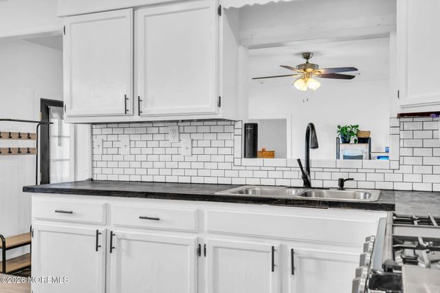 504 Holly Boulevard, Bayville, NJ 08721