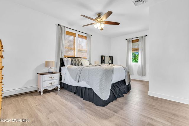 504 Holly Boulevard, Bayville, NJ 08721