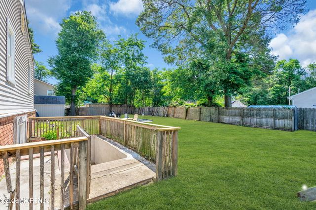 504 Holly Boulevard, Bayville, NJ 08721
