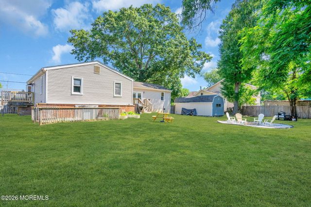 504 Holly Boulevard, Bayville, NJ 08721