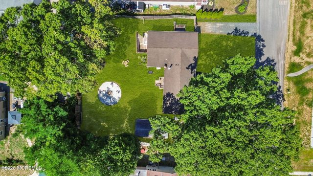 504 Holly Boulevard, Bayville, NJ 08721