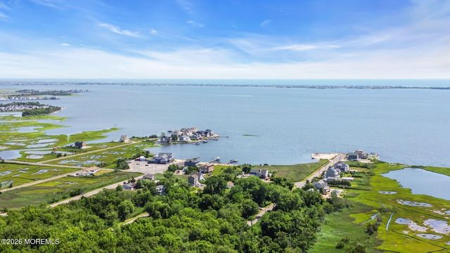 504 Holly Boulevard, Bayville, NJ 08721