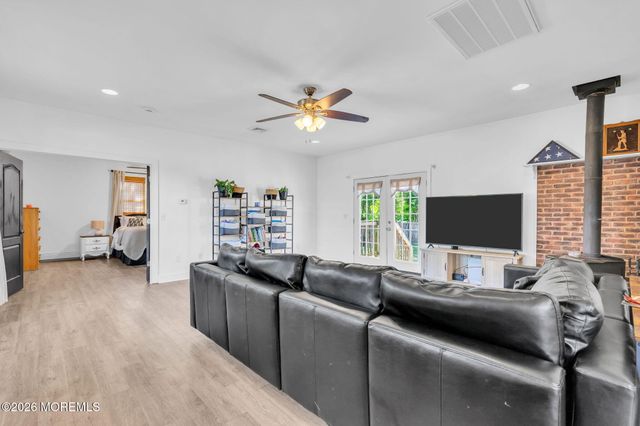 504 Holly Boulevard, Bayville, NJ 08721