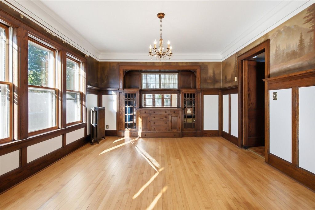 3832 Garfield Avenue, Minneapolis, MN 55409 — exterior
