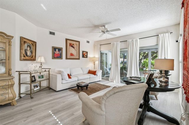 5729 GARDEN LAKES PALM 98, Bradenton, FL 34203