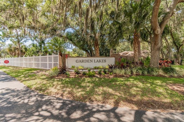 5729 GARDEN LAKES PALM 98, Bradenton, FL 34203