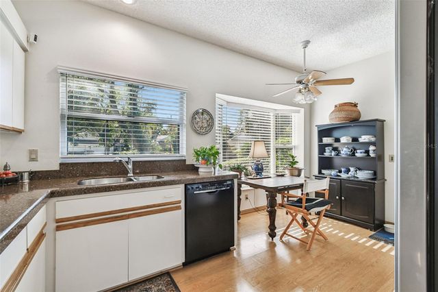 5729 GARDEN LAKES PALM 98, Bradenton, FL 34203