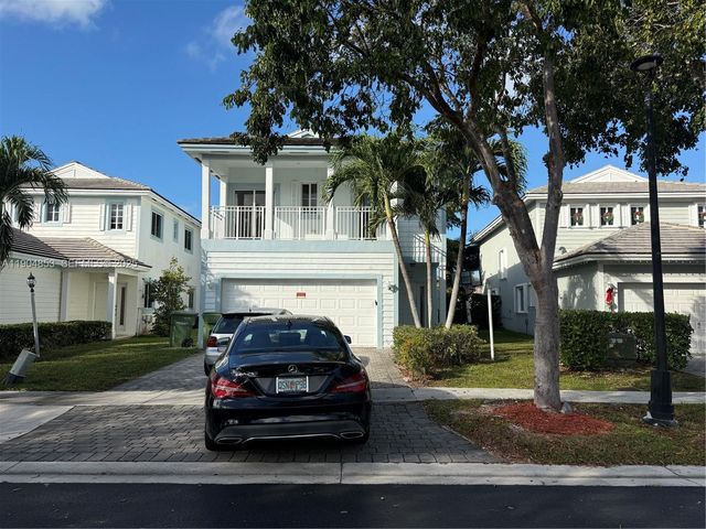 342 NE 31 AV, Homestead, FL 33033