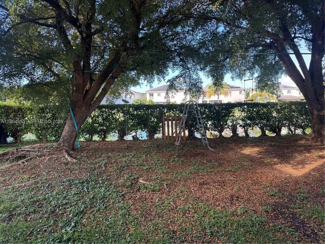 342 NE 31 AV, Homestead, FL 33033