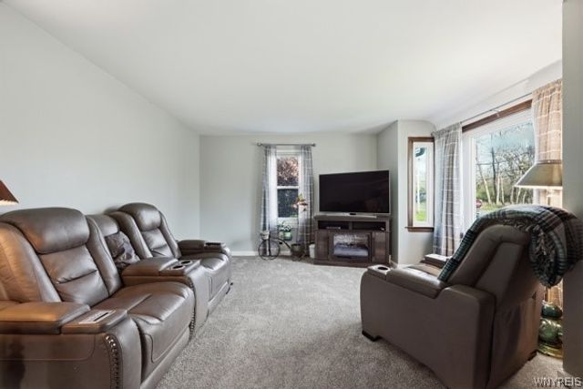 4340 Seneca Street, West Seneca, NY 14224
