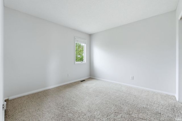 7711 Buttermore Court, Fort Wayne, IN 46804