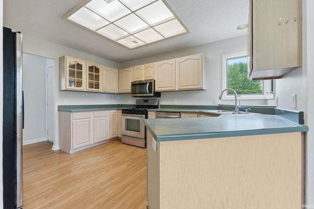 7711 Buttermore Court, Fort Wayne, IN 46804