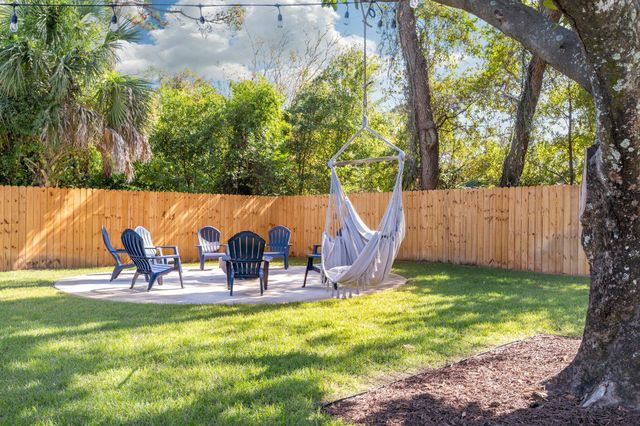 230 SW Santa Rosa Street, Fort Walton Beach, FL 32548