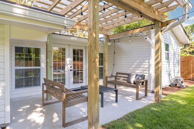 230 SW Santa Rosa Street, Fort Walton Beach, FL 32548