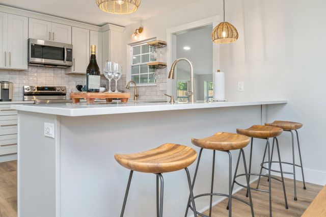 230 SW Santa Rosa Street, Fort Walton Beach, FL 32548