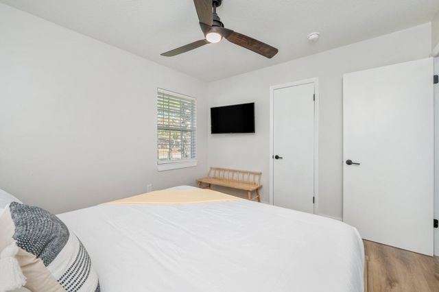 230 SW Santa Rosa Street, Fort Walton Beach, FL 32548