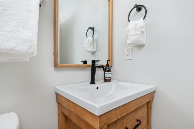 230 SW Santa Rosa Street, Fort Walton Beach, FL 32548