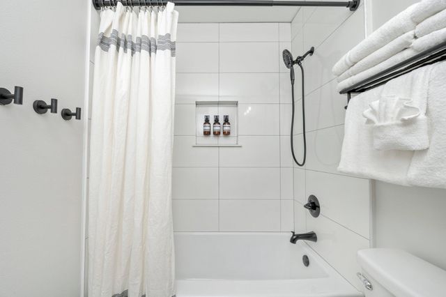 230 SW Santa Rosa Street, Fort Walton Beach, FL 32548