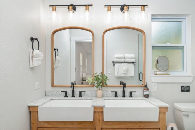 230 SW Santa Rosa Street, Fort Walton Beach, FL 32548