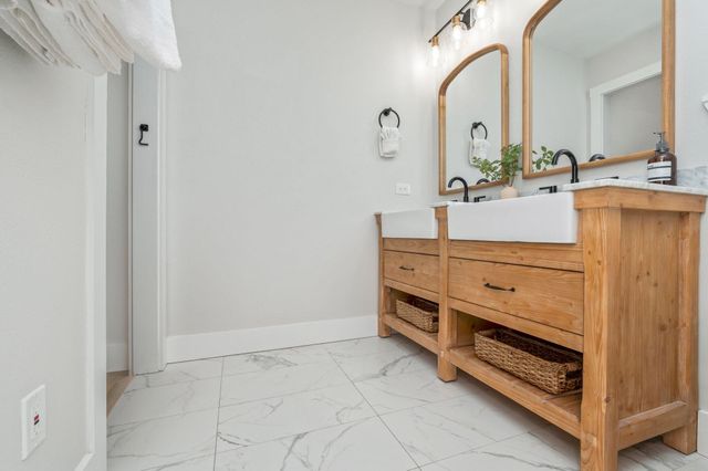 230 SW Santa Rosa Street, Fort Walton Beach, FL 32548