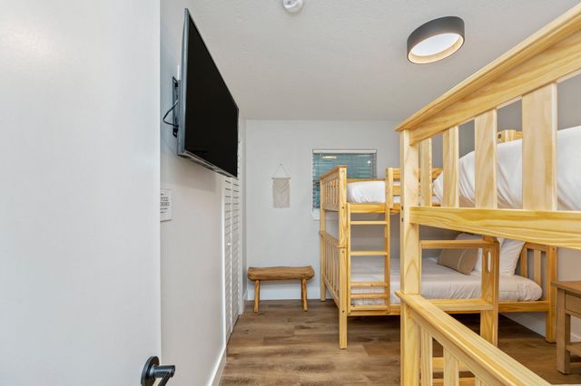 230 SW Santa Rosa Street, Fort Walton Beach, FL 32548