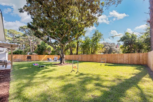 230 SW Santa Rosa Street, Fort Walton Beach, FL 32548