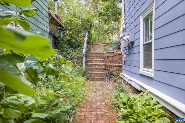 518 N 1ST ST, Charlottesville, VA 22902