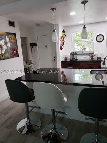 900 NE 12th Ave 302, Hallandale Beach, FL 33009