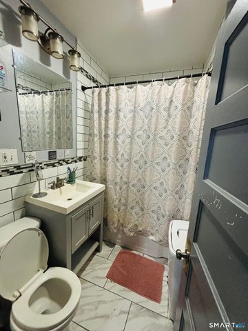 203 Lenox Avenue, Bridgeport, CT 06605