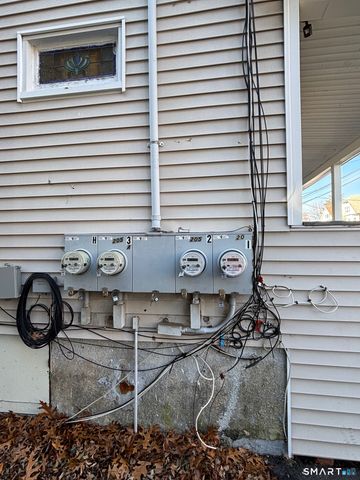 203 Lenox Avenue, Bridgeport, CT 06605