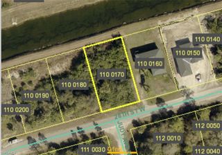 2914 28th ST W, Lehigh Acres, FL 33971