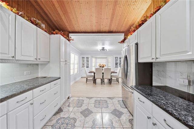 466 Macleod Dr, Corpus Christi, TX 78408