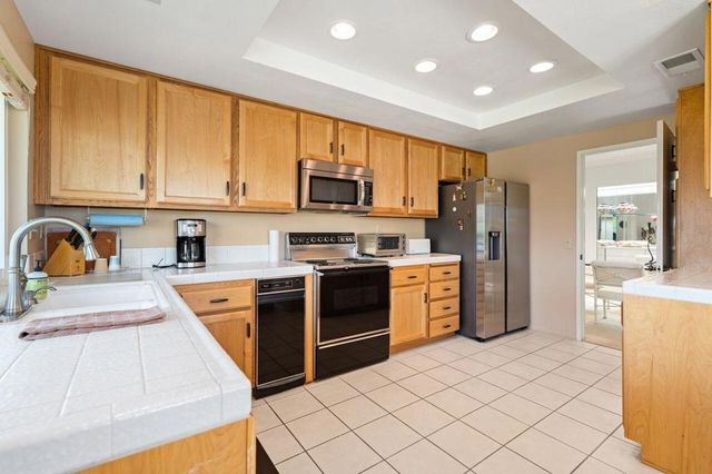 68145 Seven Oaks Place, Cathedral City, CA 92234