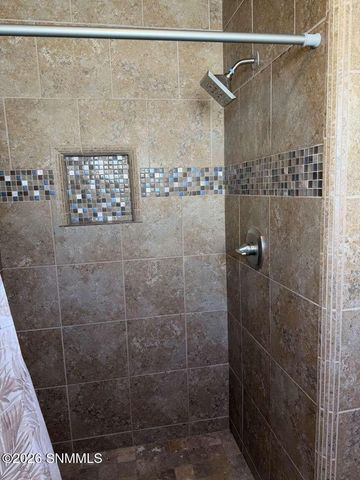 1813 Seldon Avenue, Las Cruces, NM 88001